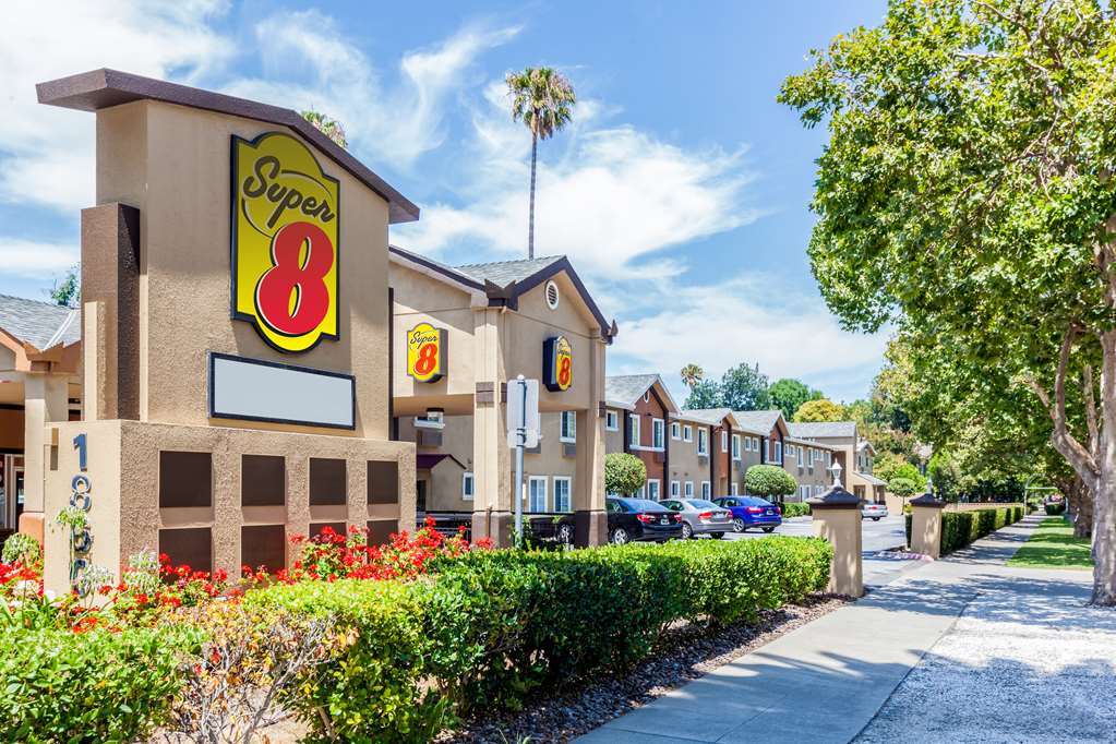 Rose Garden Inn - San Jose Airport Екстериор снимка