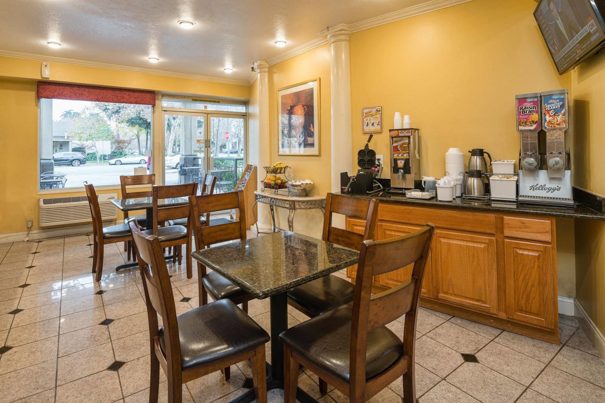 Rose Garden Inn - San Jose Airport Екстериор снимка