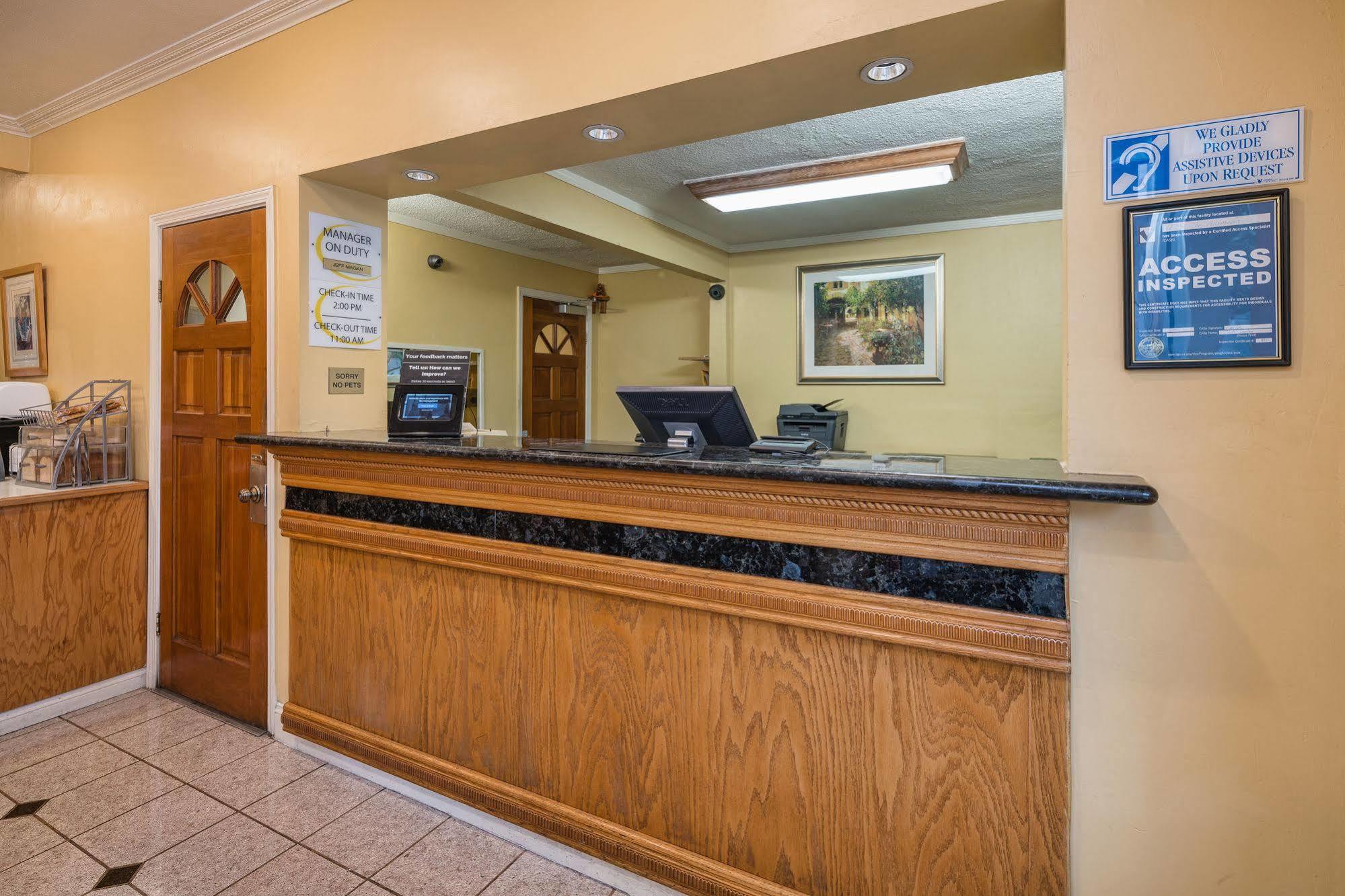 Rose Garden Inn - San Jose Airport Екстериор снимка